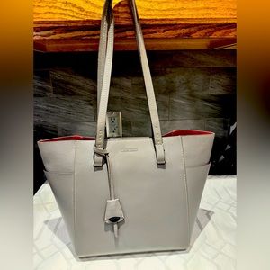 DOONEY AND BOURKE ALTO FARRAH TOTE